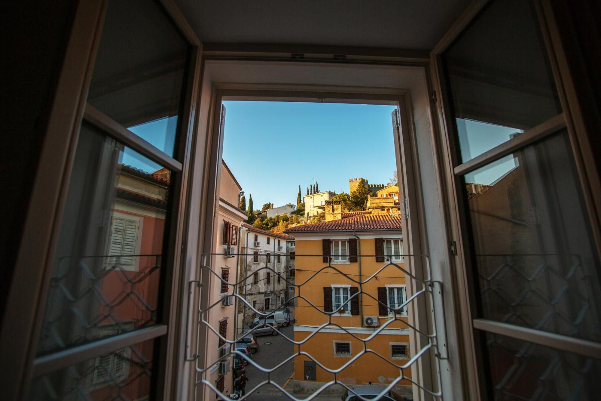 Azzurro Apartment Piran Buitenkant foto